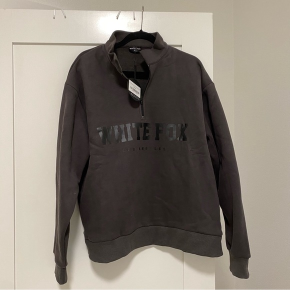 White Fox Half Zip Sweatshirt - Picture 1 of 3